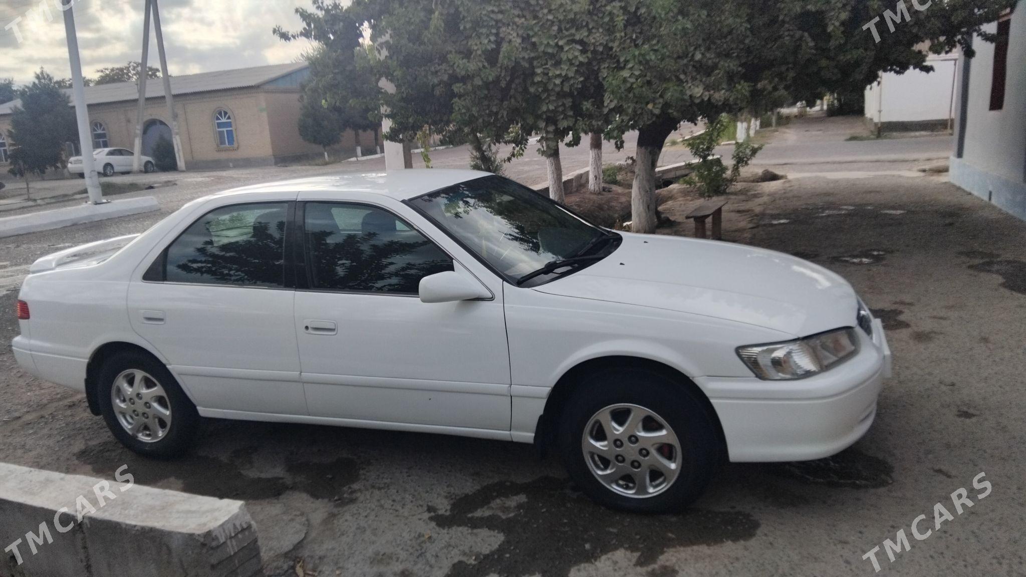 Toyota Camry 1999 - 125 000 TMT - Dänew - img 5