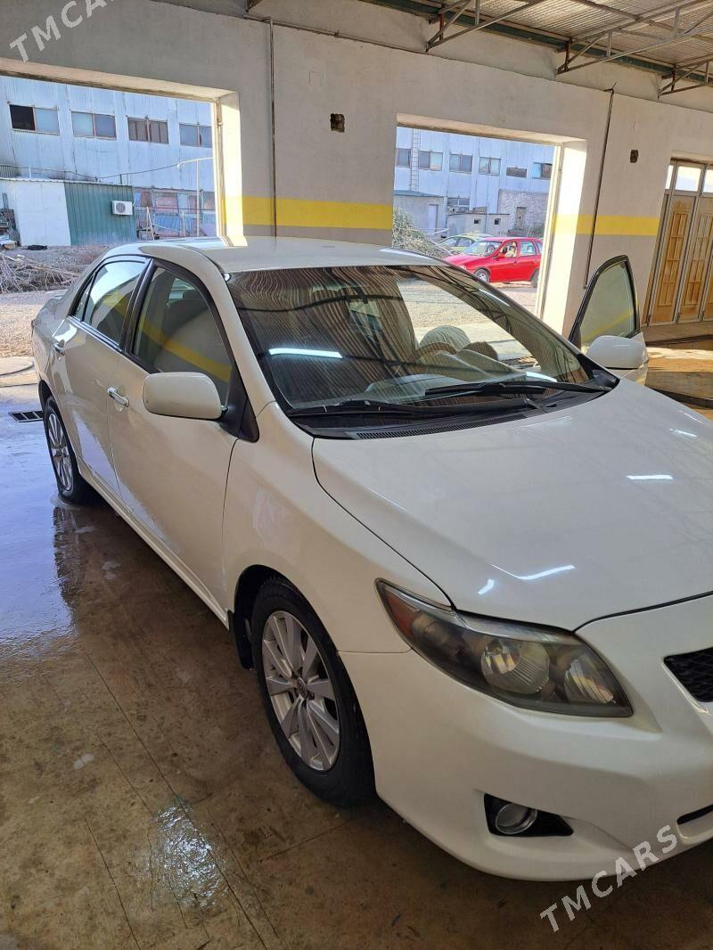 Toyota Corolla 2010 - 138 000 TMT - Дашогуз - img 7