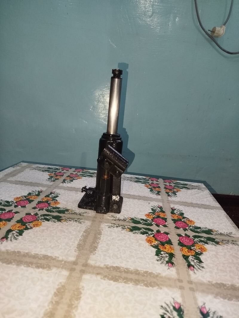 Domkrat SSSR 185 TMT - Mary - img 2