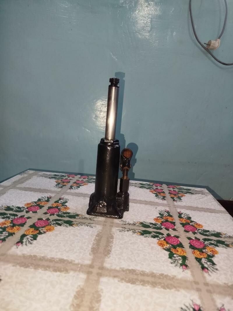 Domkrat SSSR 185 TMT - Mary - img 3