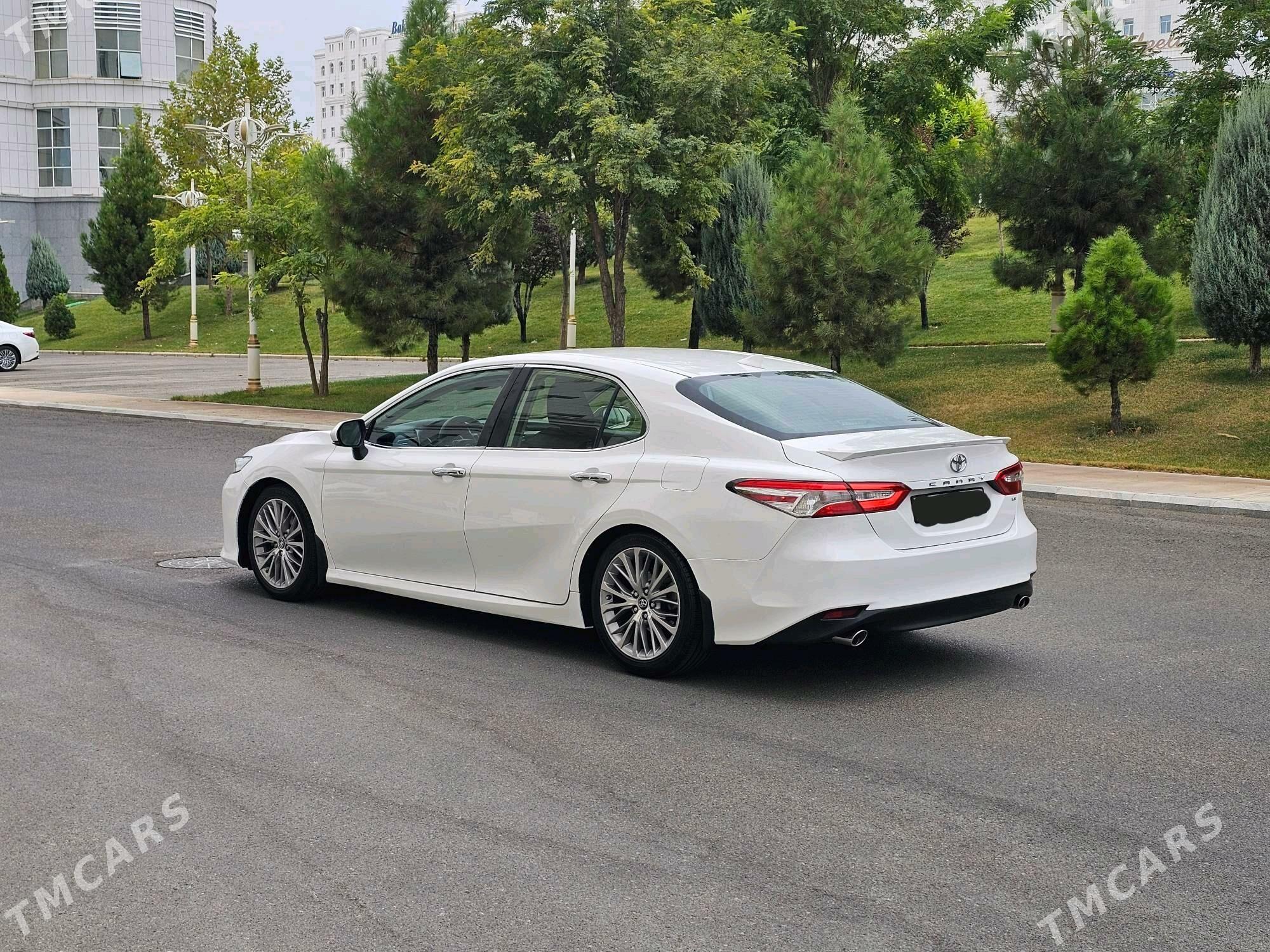 Toyota Camry 2019 - 235 000 TMT - Aşgabat - img 4
