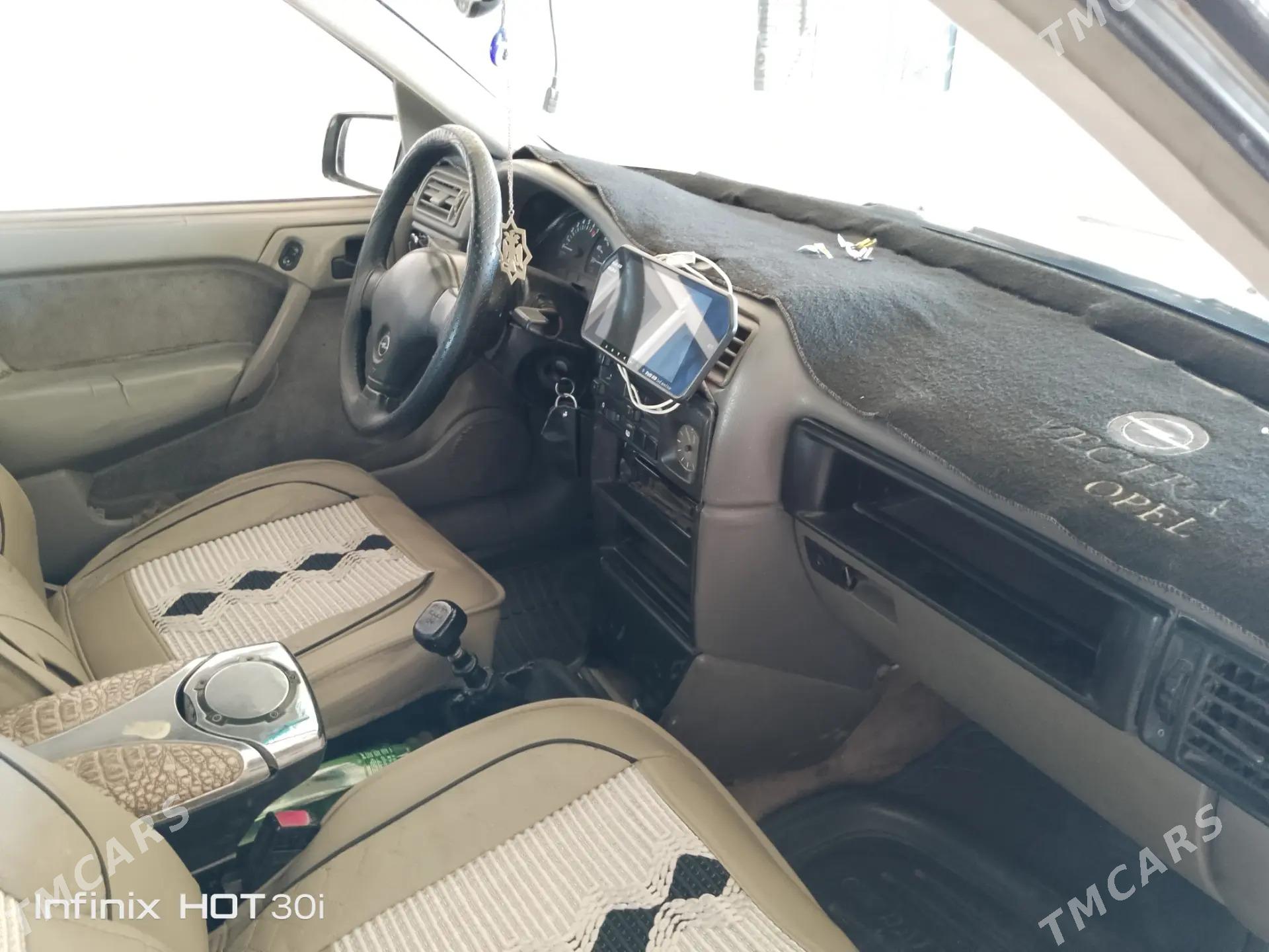 Opel Vectra 1990 - 38 000 TMT - Мургап - img 6