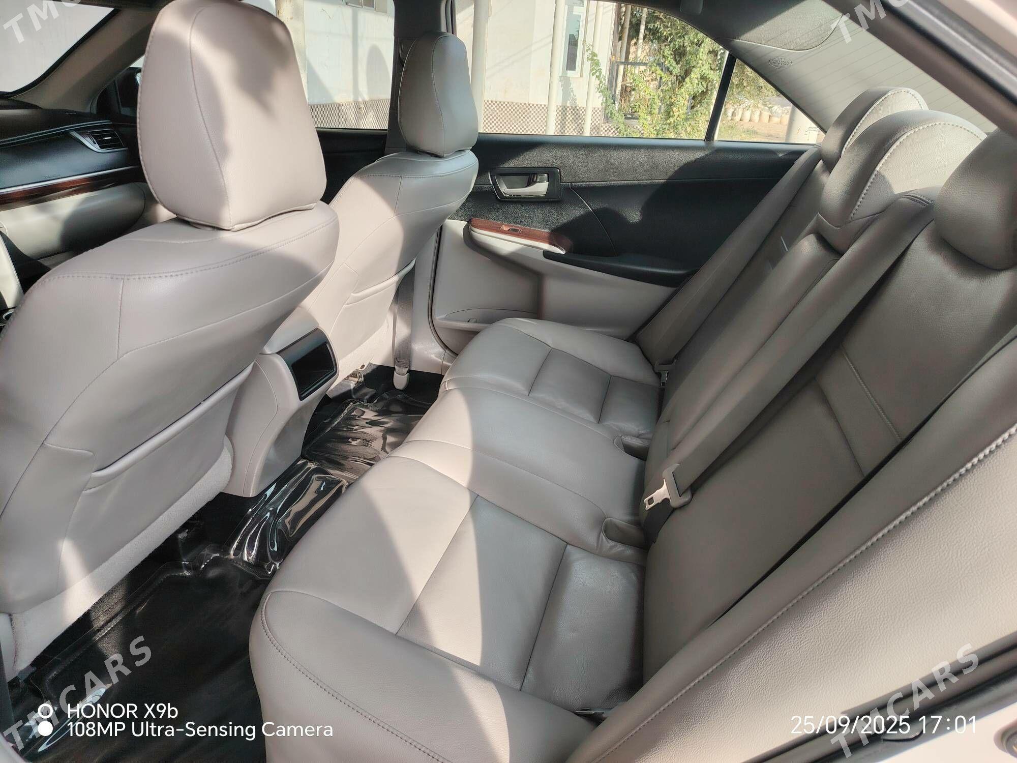 Toyota Camry 2012 - 230 000 TMT - Кёнеургенч - img 7
