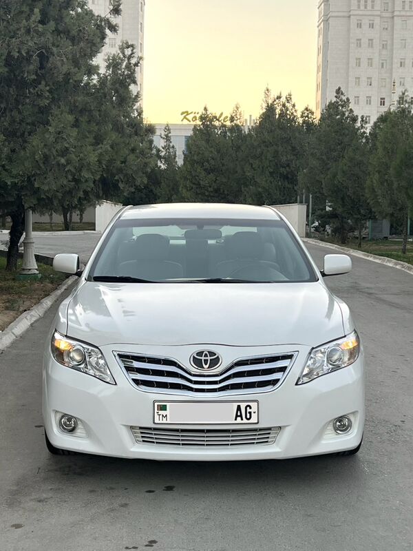 Toyota Camry 2010 - 160 000 TMT - Ашхабад - img 3
