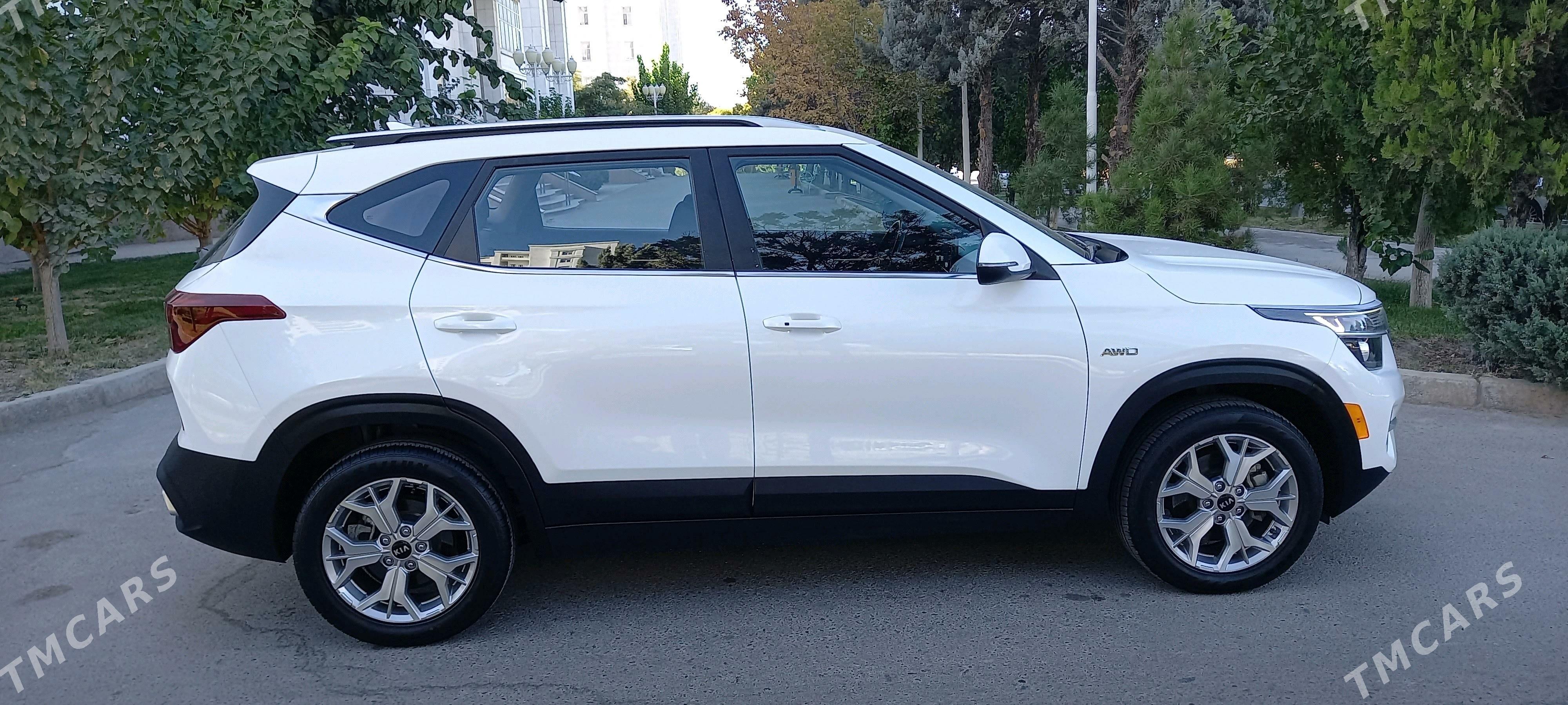 Kia Seltos 2021 - 300 000 TMT - ТРЦ "Беркарар" - img 6