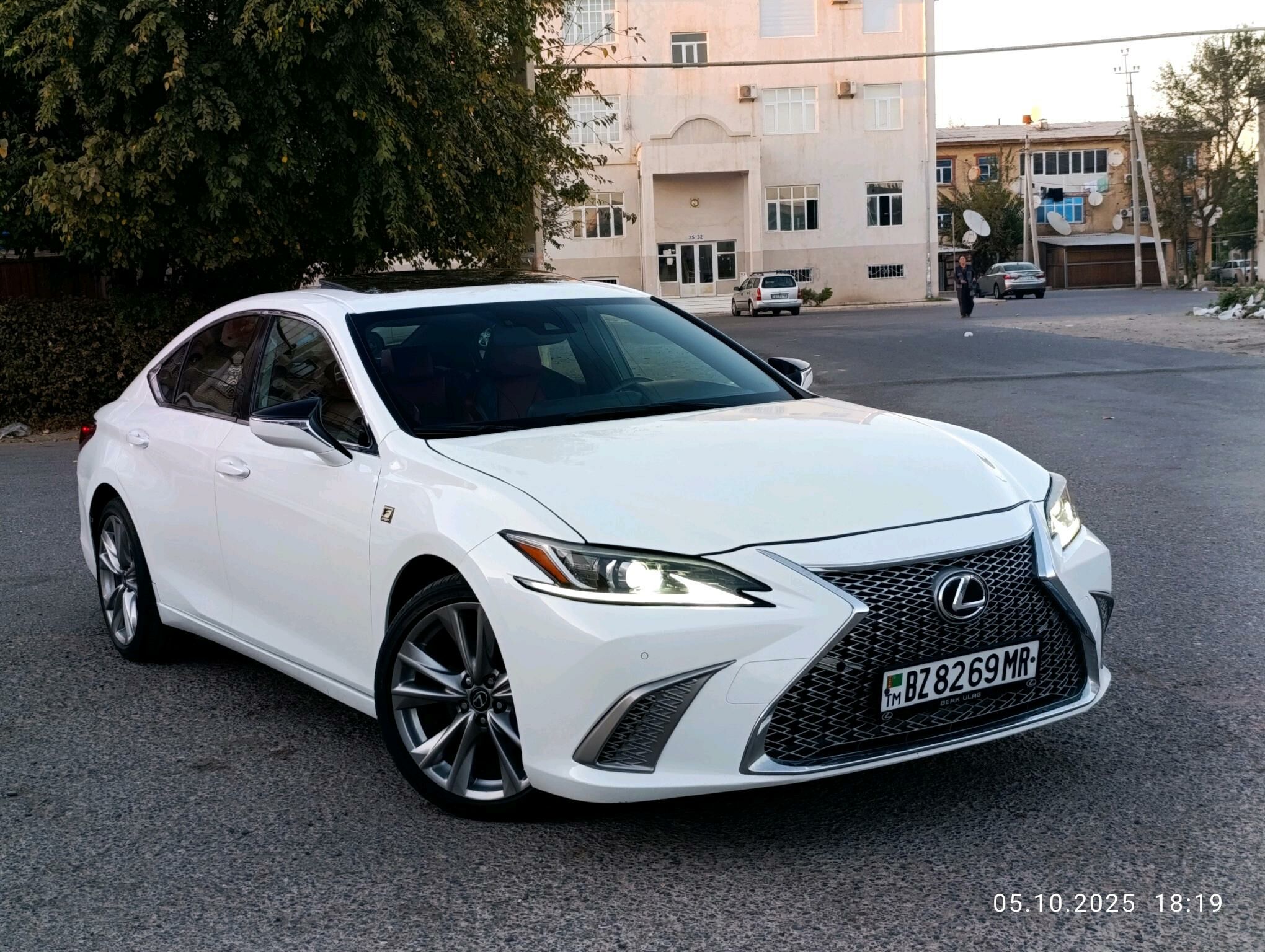 Lexus ES 350 2020 - 550 000 TMT - Mary - img 2