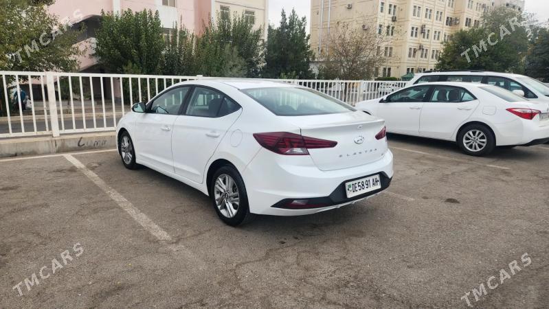 Hyundai Elantra 2020 - 205 000 TMT - Aşgabat - img 4