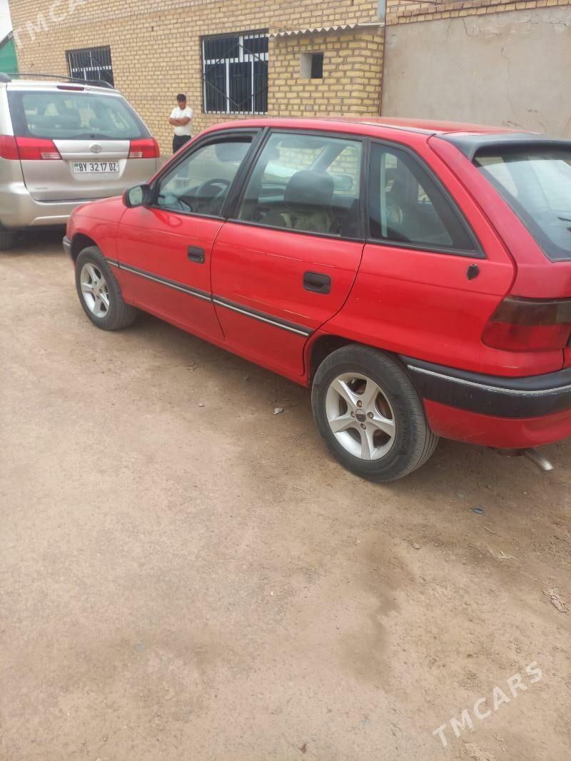 Opel Astra 1993 - 35 000 TMT - Кёнеургенч - img 3