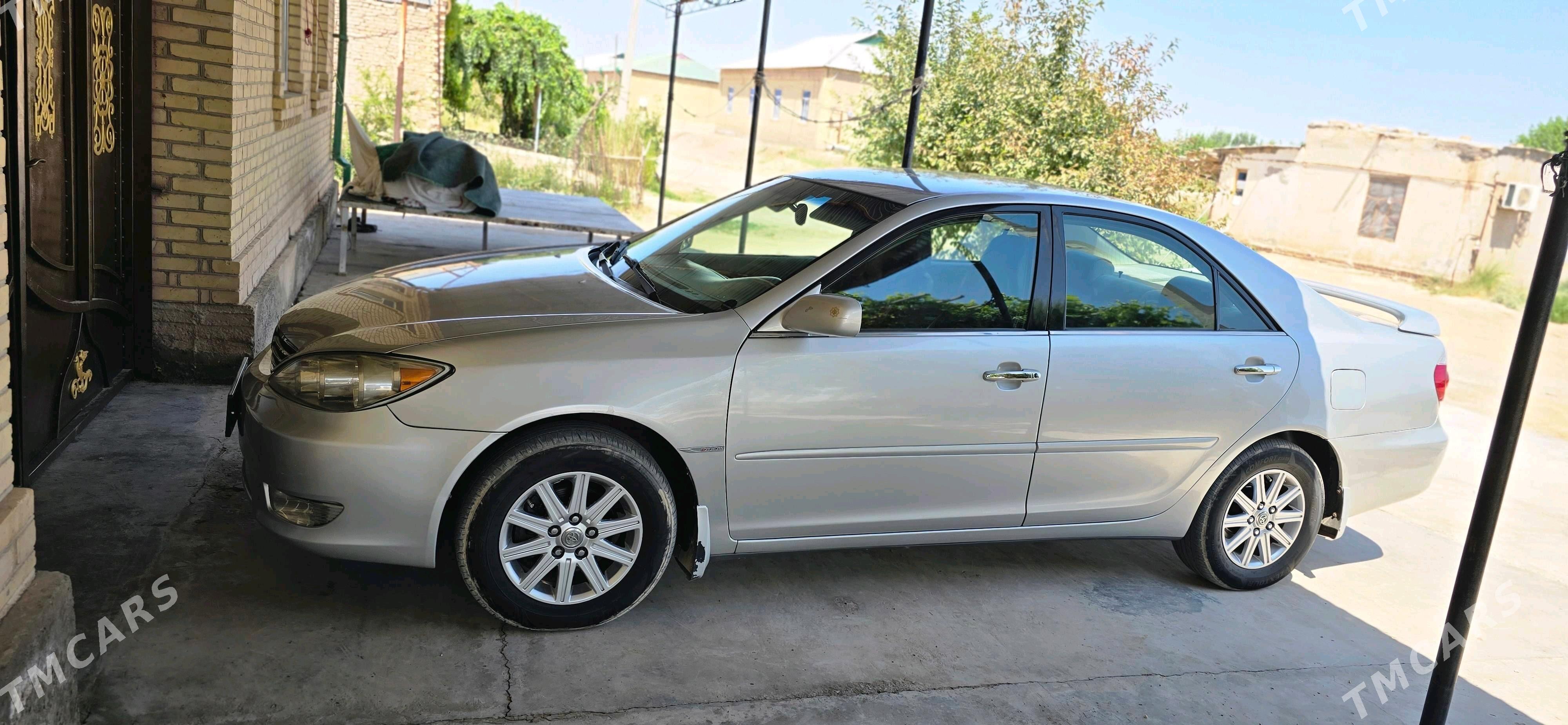 Toyota Camry 2003 - 170 000 TMT - Dänew - img 4