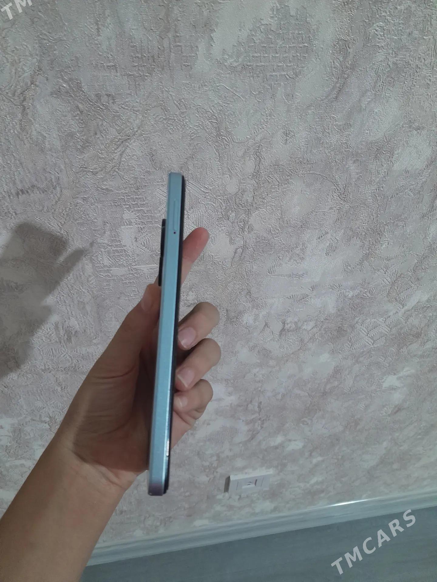 Tecno Spark Go 6/64 - Гумдаг - img 4