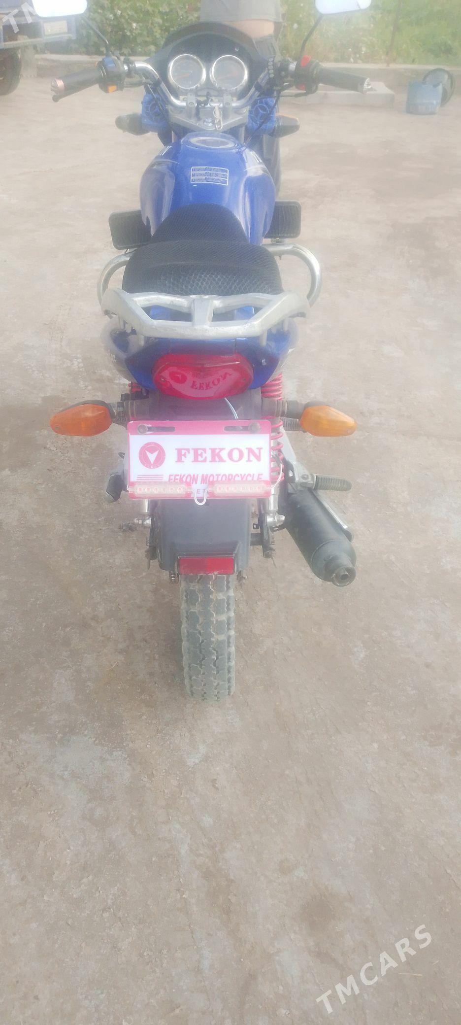 Fekon FK150-8G 2016 - 20 000 TMT - Достлук - img 2