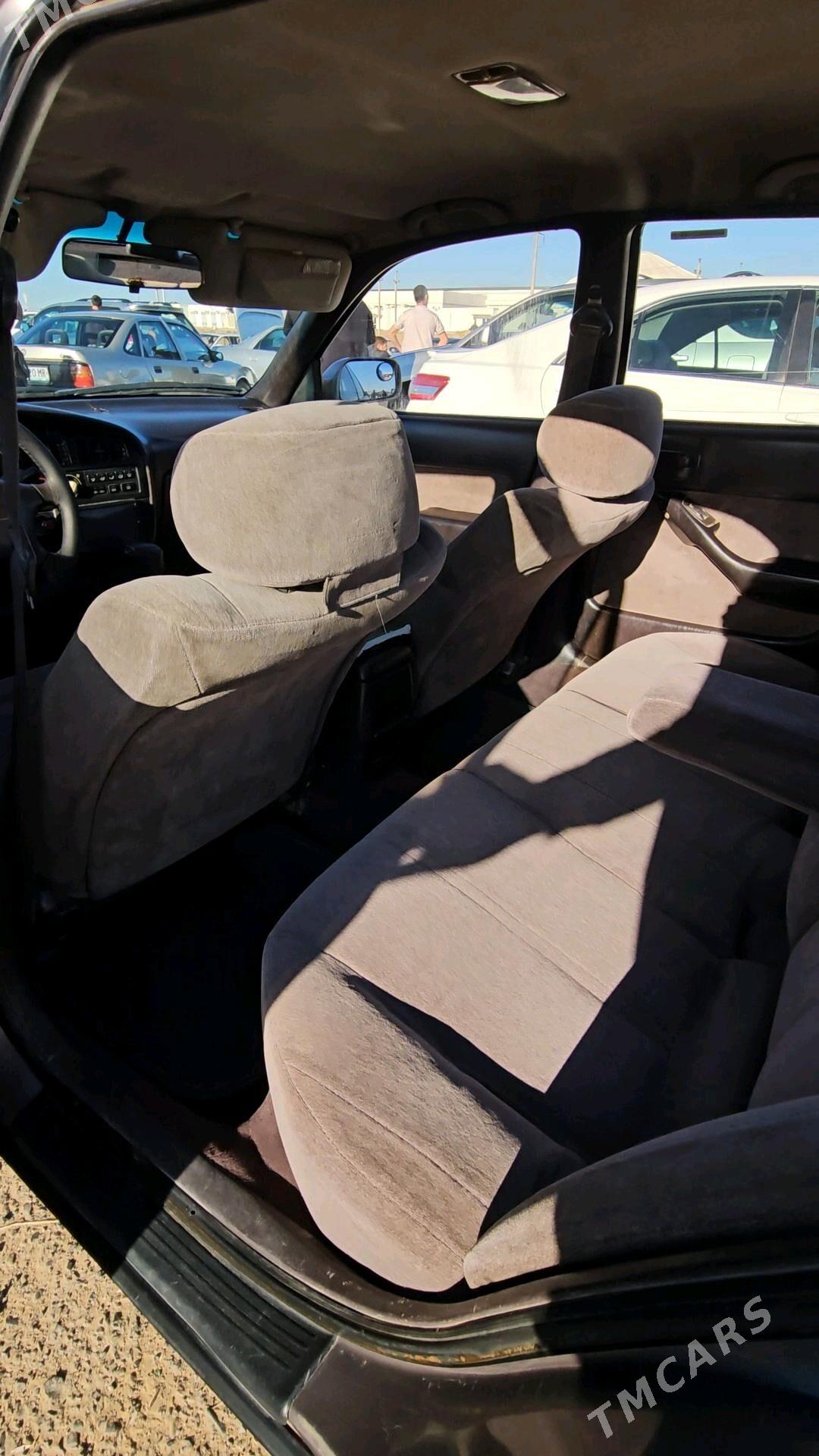 Toyota Camry 1993 - 97 000 TMT - Mary - img 10