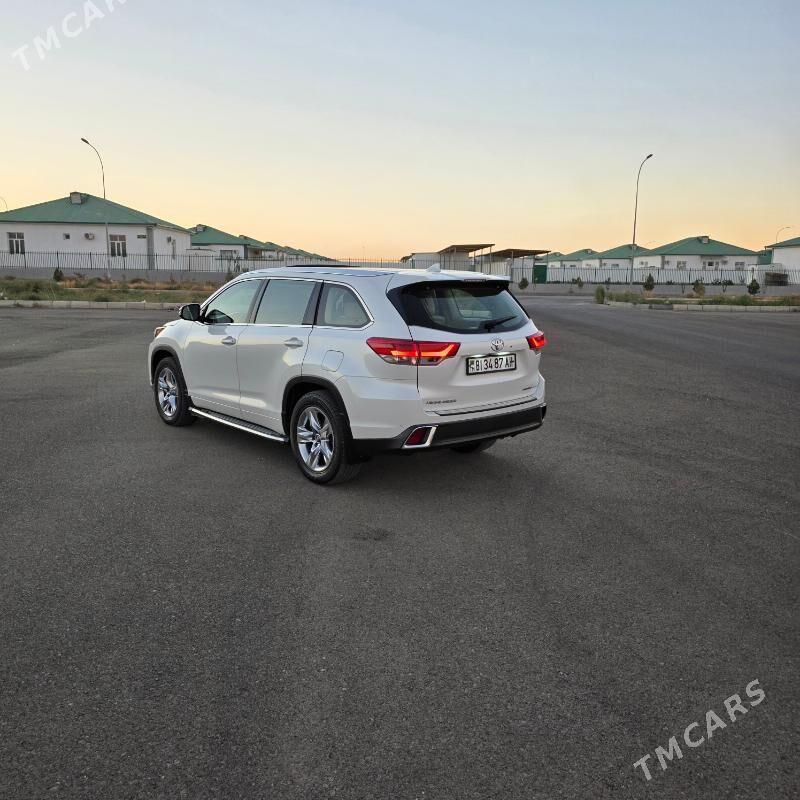 Toyota Highlander 2019 - 595 000 TMT - Гёкдепе - img 7