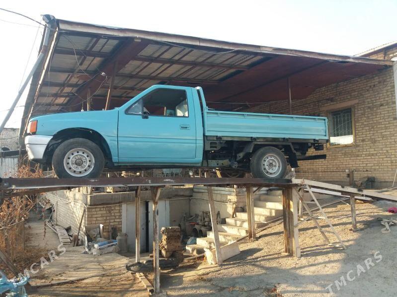Isuzu Amigo 1995 - 100 000 TMT - Türkmenabat - img 7