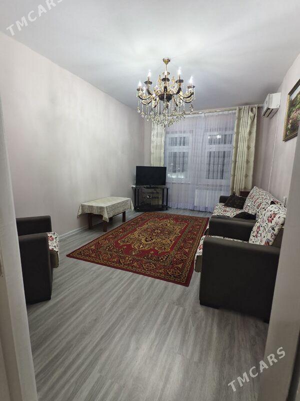 МИР 7/3 4 комнаты - Aşgabat - img 2