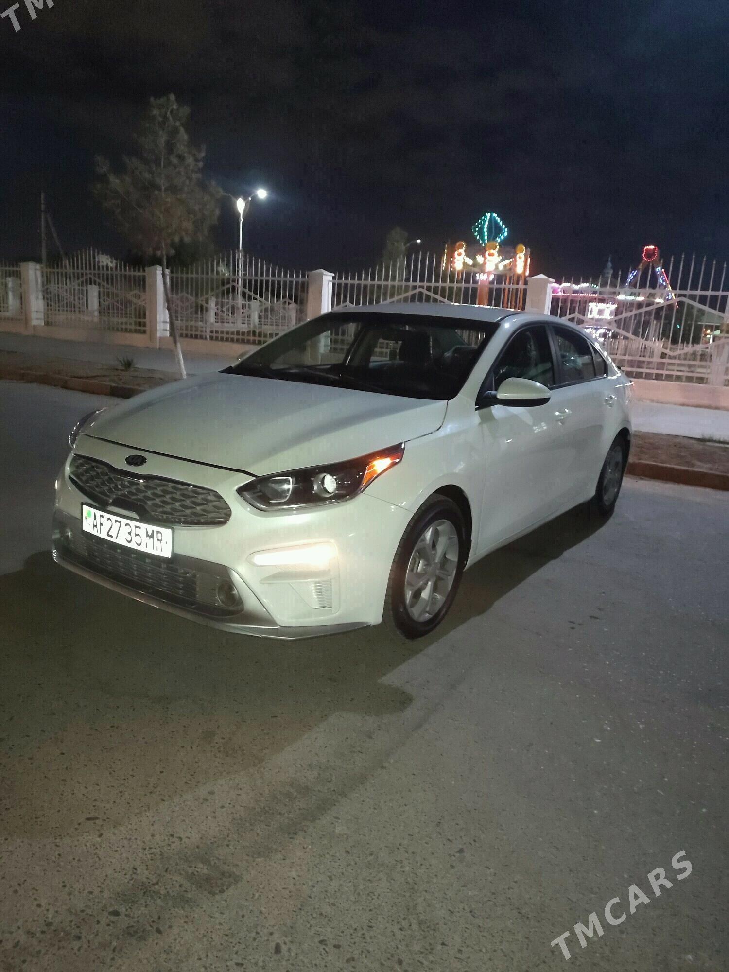 Kia Forte 2022 - 260 000 TMT - Мары - img 10