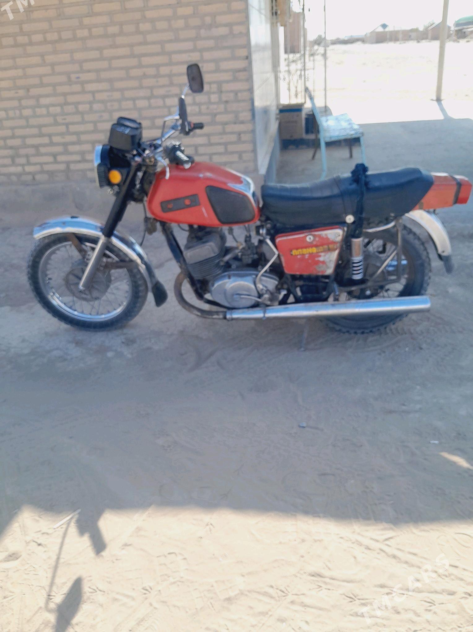 Iž Ýupiter 1994 - 11 000 TMT - Babadaýhan - img 3