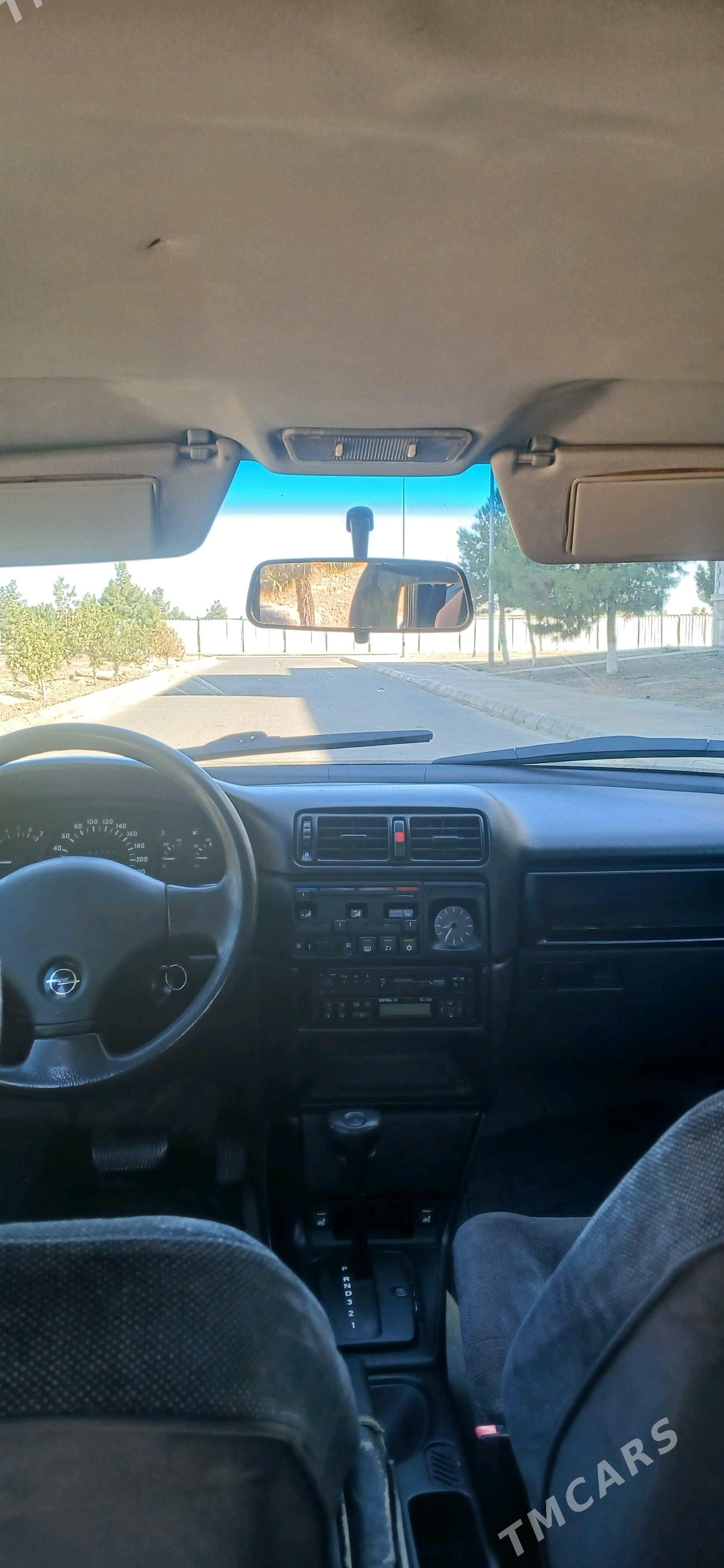 Opel Vectra 1992 - 48 000 TMT - Мары - img 7