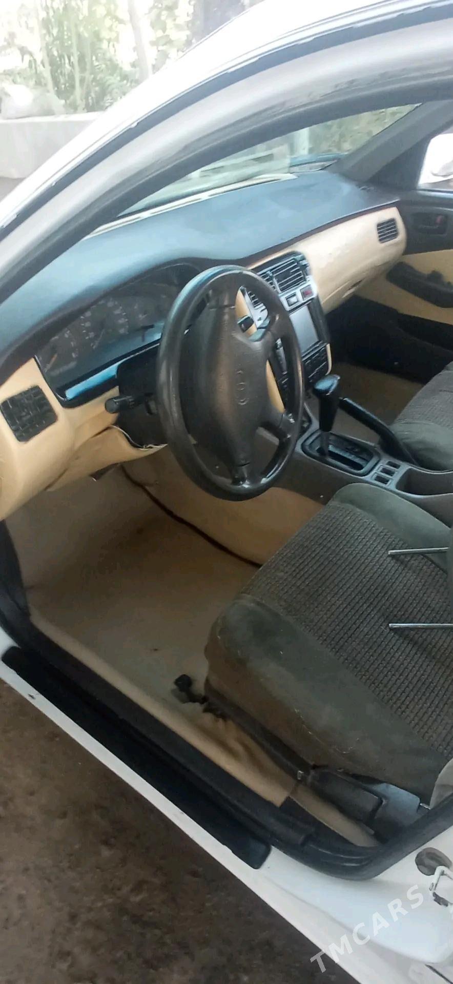 Toyota Corona 1996 - 60 000 TMT - Достлук - img 1