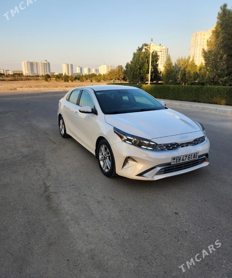 Kia Forte 2022 - 250 000 TMT - ул. Подвойского (Битарап Туркменистан шаёлы) - img 2