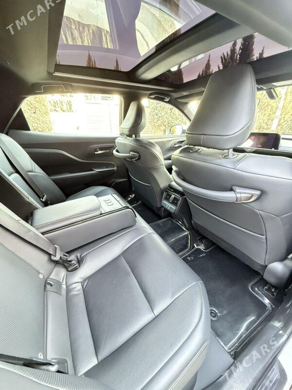 Toyota Crown 2024 - 820 000 TMT - 30 mkr - img 10