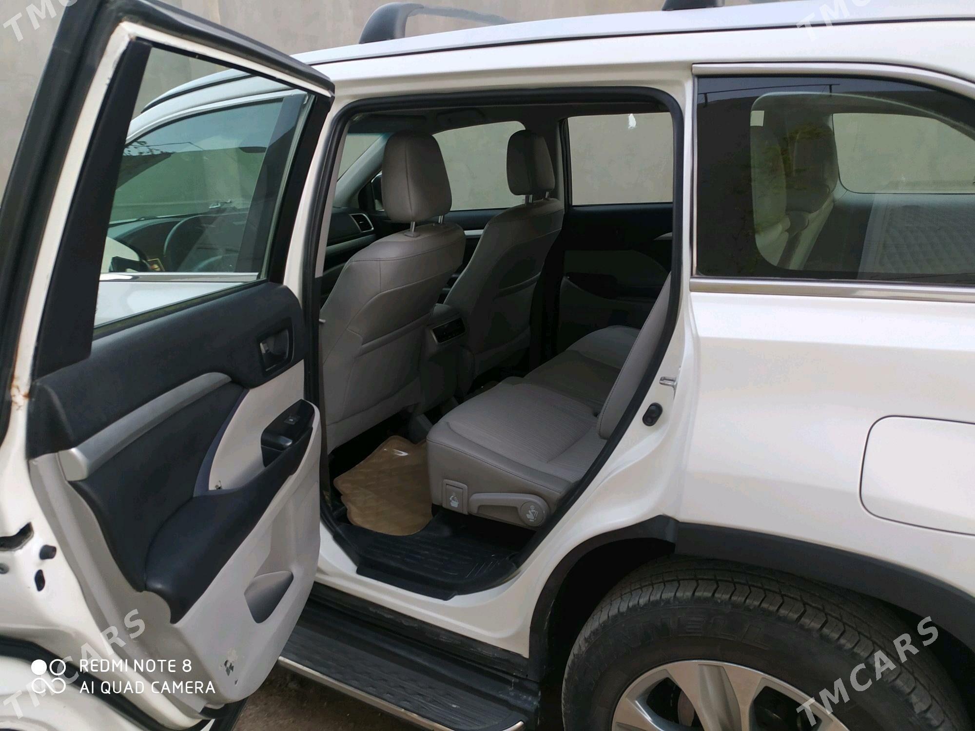 Toyota Highlander 2018 - 420 000 TMT - Türkmenabat - img 2
