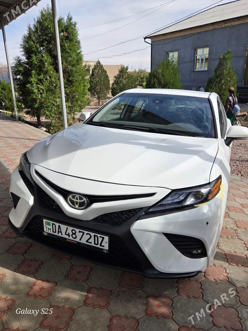 Toyota Camry 2019 - 320 000 TMT - Daşoguz - img 2