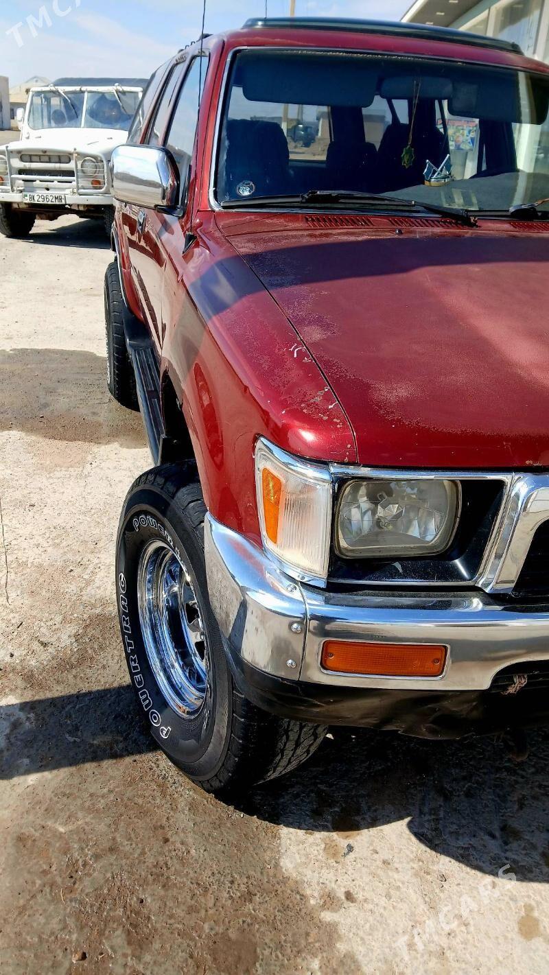 Toyota 4Runner 1993 - 100 000 TMT - Векильбазар - img 2