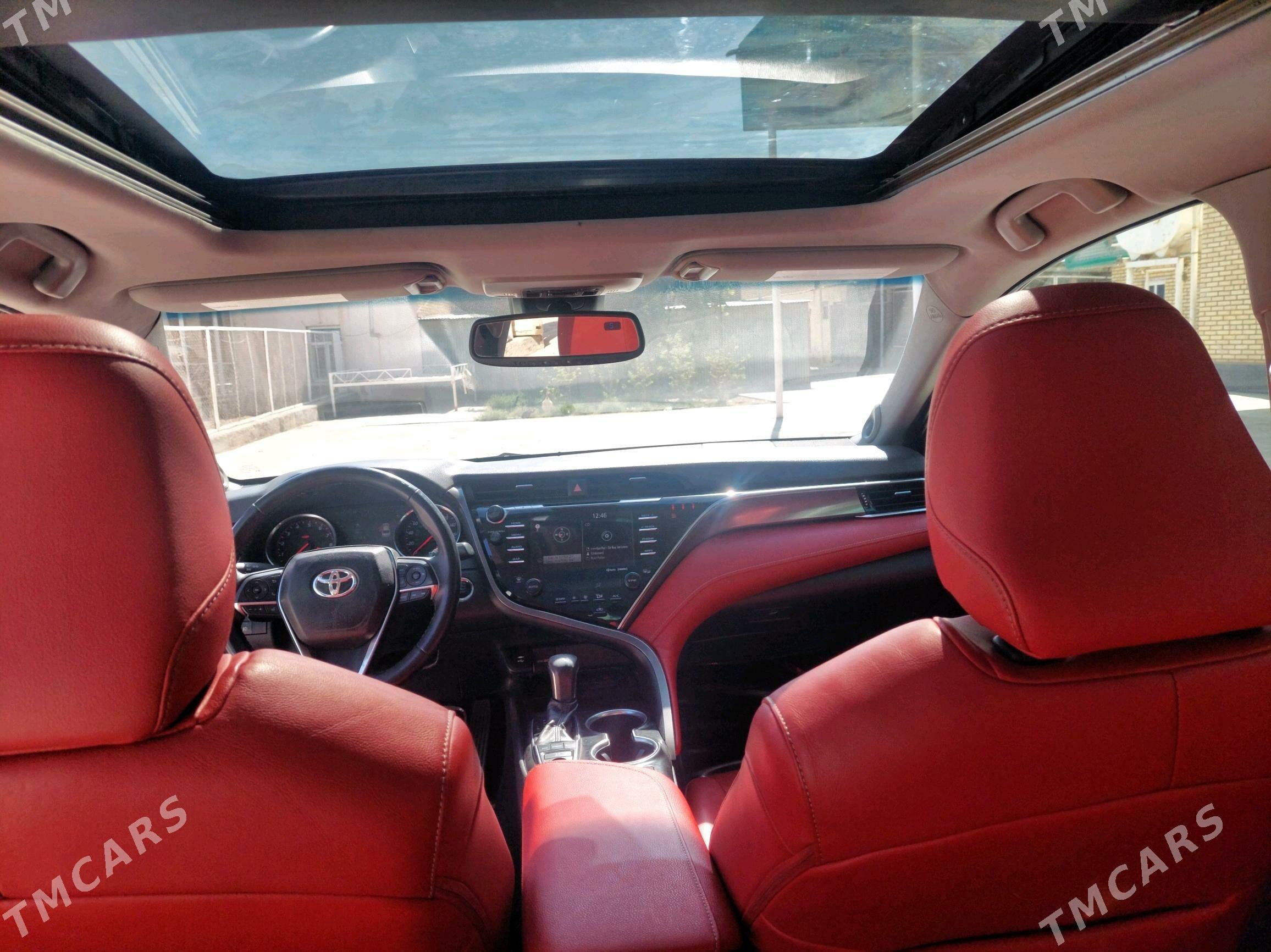 Toyota Camry 2018 - 346 000 TMT - Мары - img 9