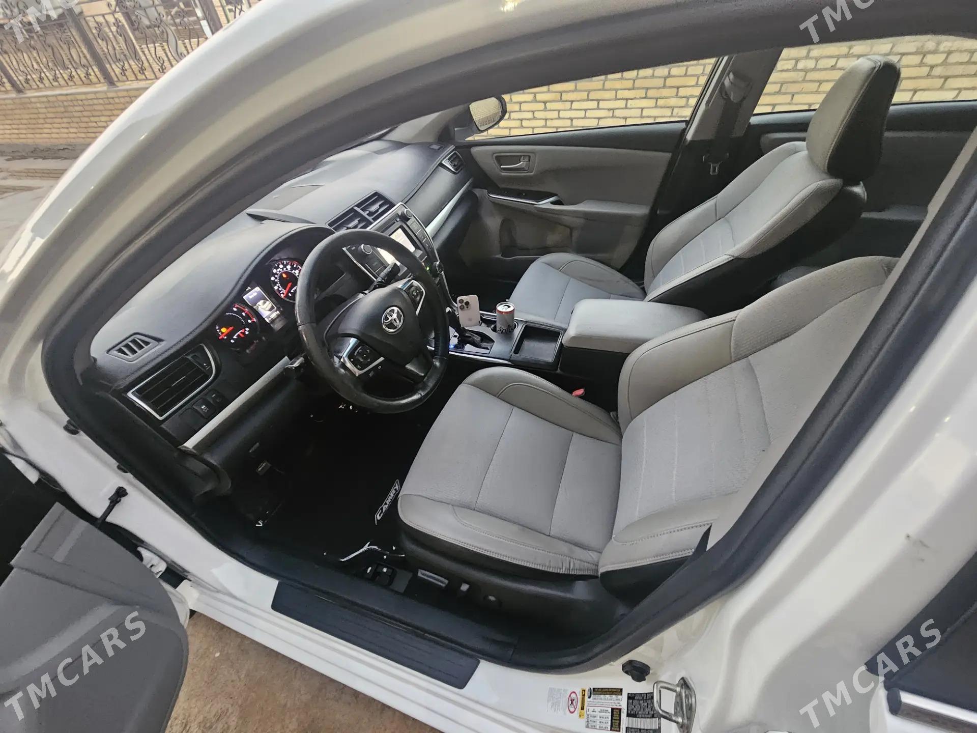 Toyota Camry 2017 - 260 000 TMT - Байрамали - img 4