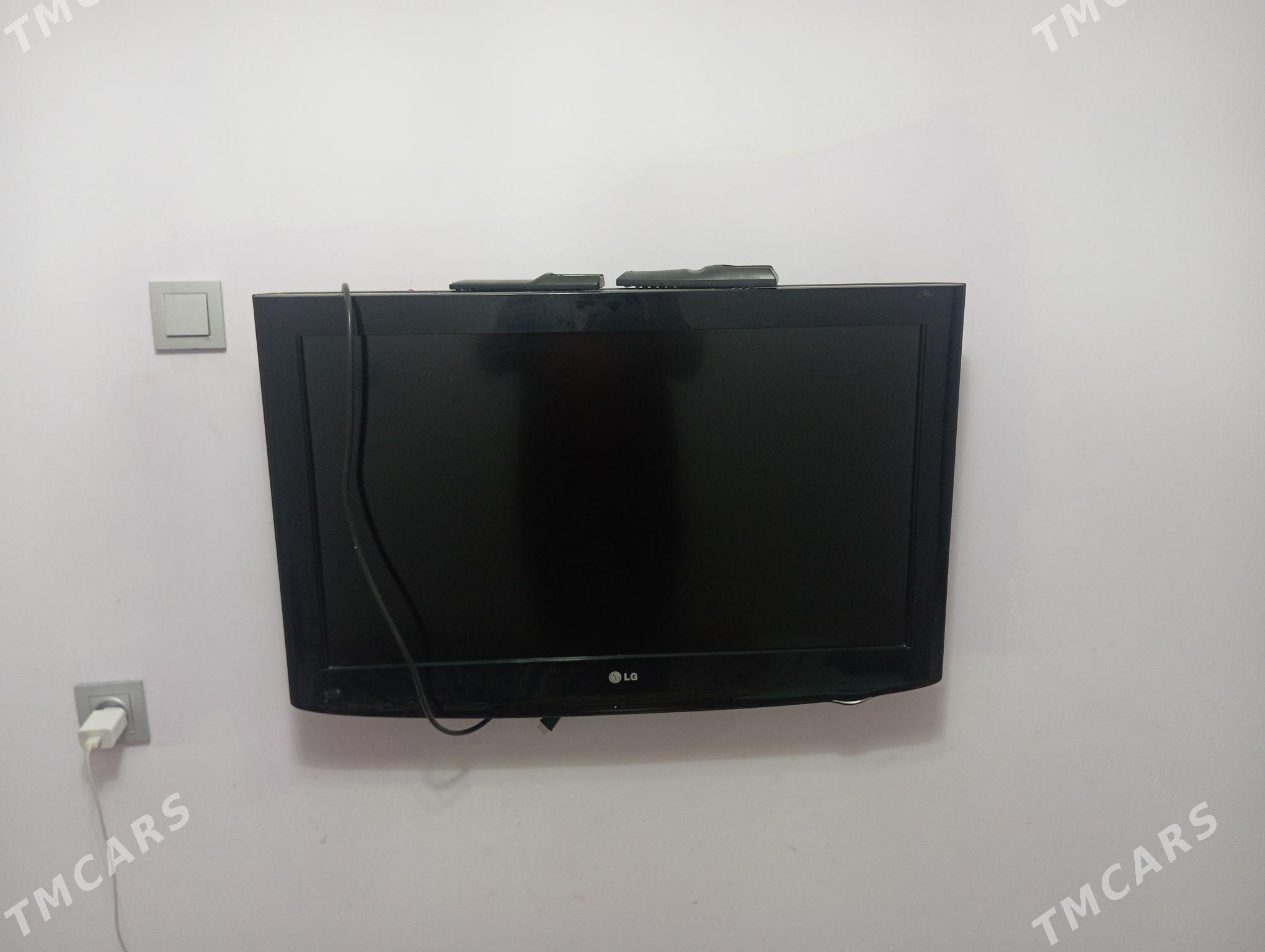 Telewizor LG 32 - Balkanabat - img 2