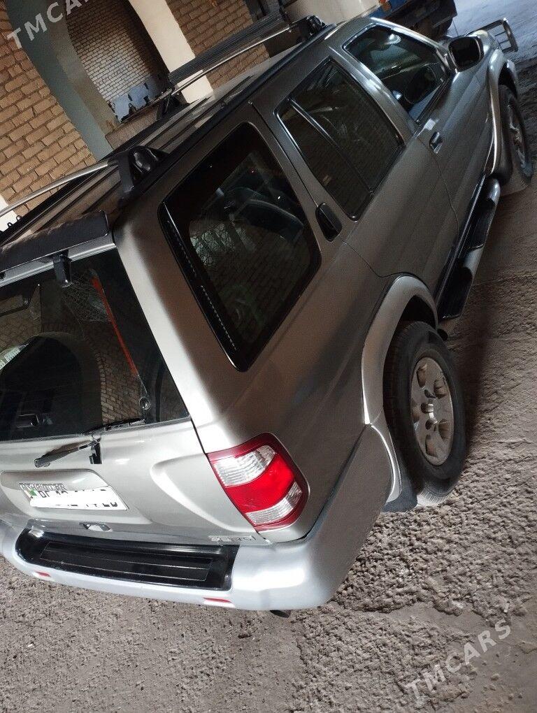 Nissan Pathfinder 2001 - 100 000 TMT - Türkmenabat - img 2