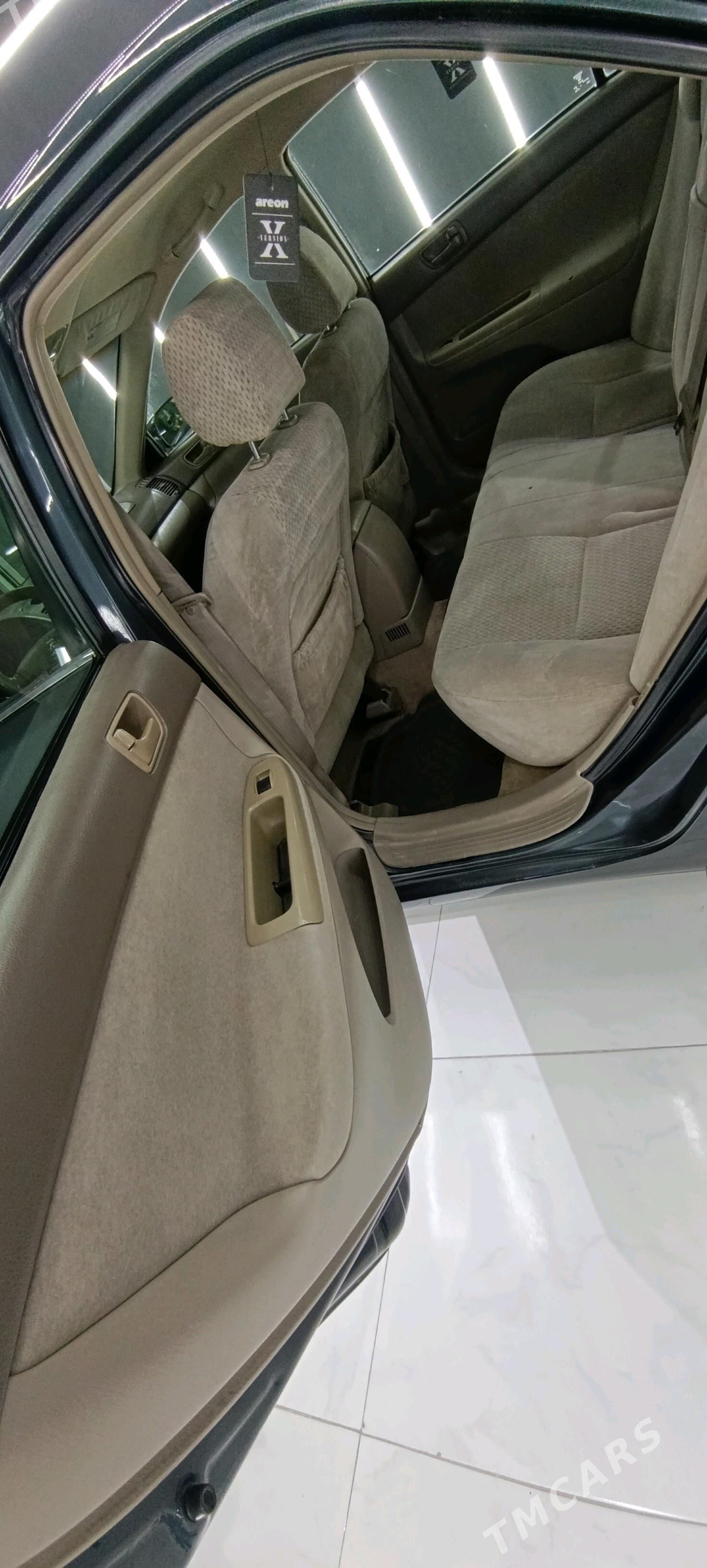 Toyota Camry 2003 - 150 000 TMT - Мургап - img 10