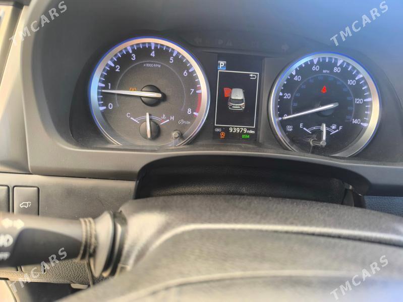 Toyota Highlander 2018 - 470 000 TMT - Дашогуз - img 4