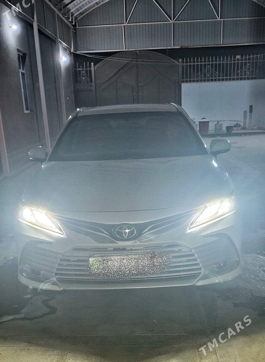 Toyota Camry 2018 - 265 000 TMT - Байрамали - img 2