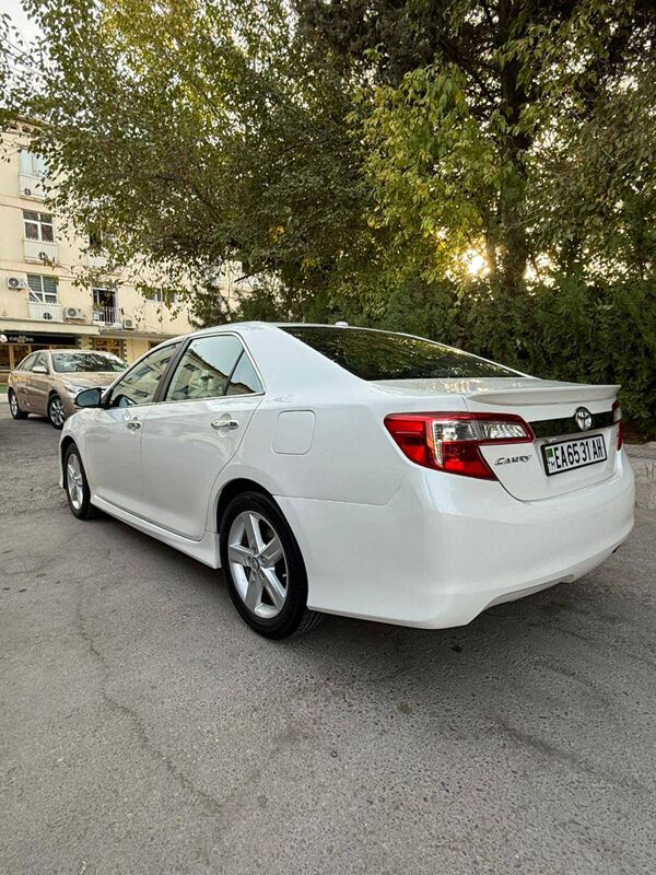 Toyota Camry 2012 - 210 000 TMT - Aşgabat - img 4