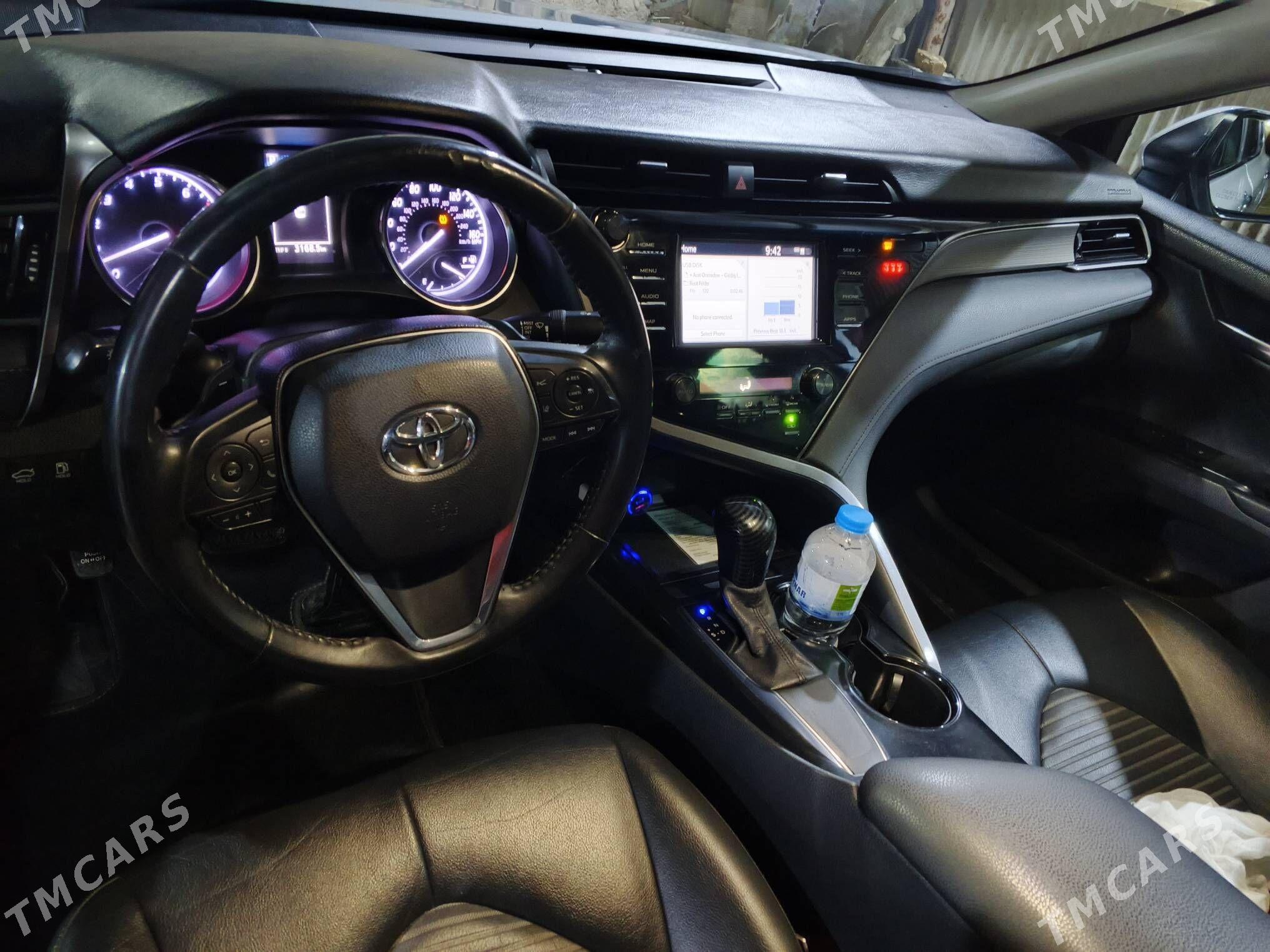 Toyota Camry 2020 - 300 000 TMT - Мары - img 2