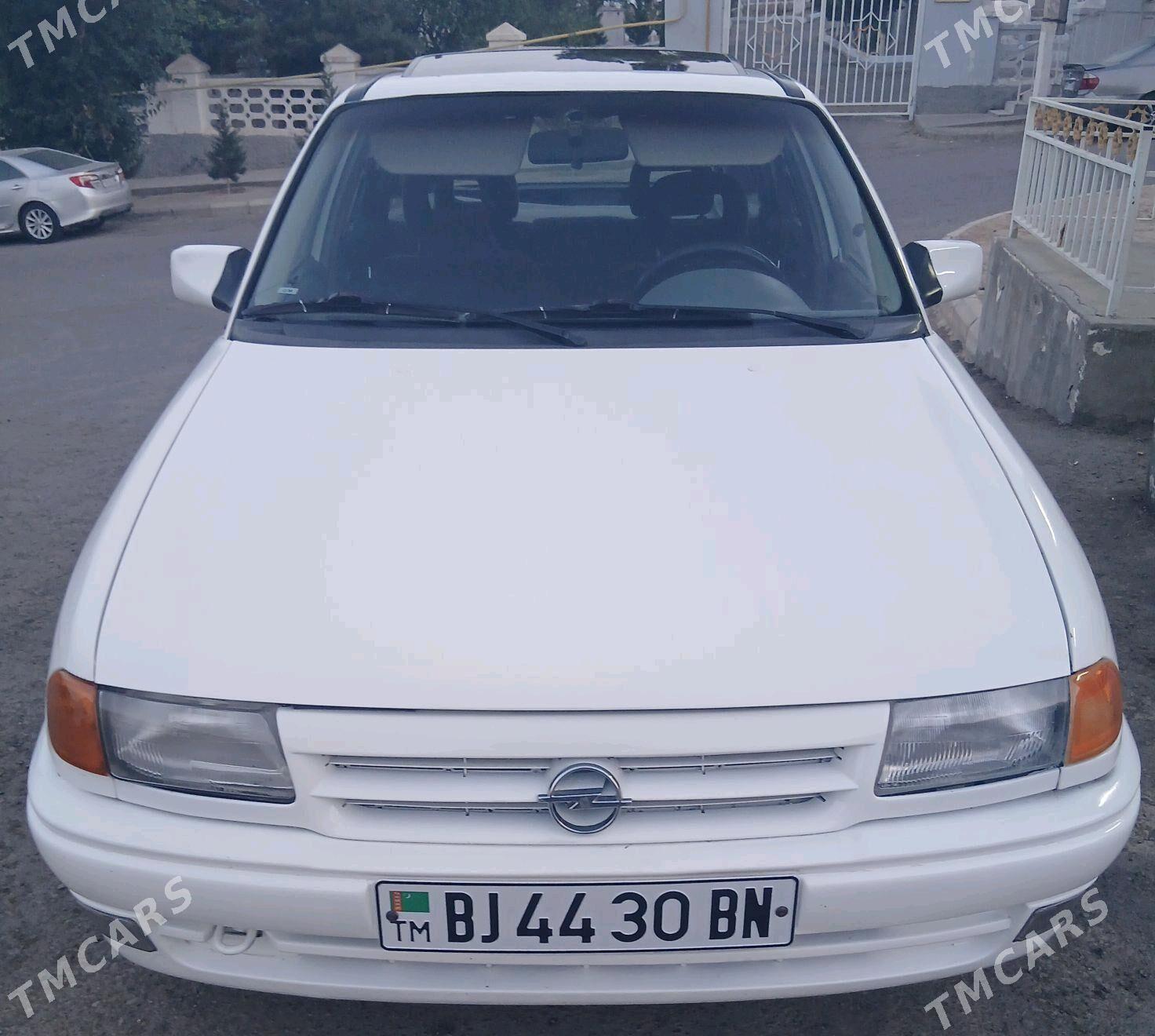 Opel Astra 1993 - 37 000 TMT - Туркменбаши - img 2