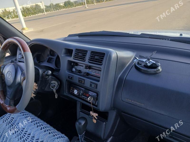 Toyota RAV4 1998 - 90 000 TMT - Балканабат - img 1