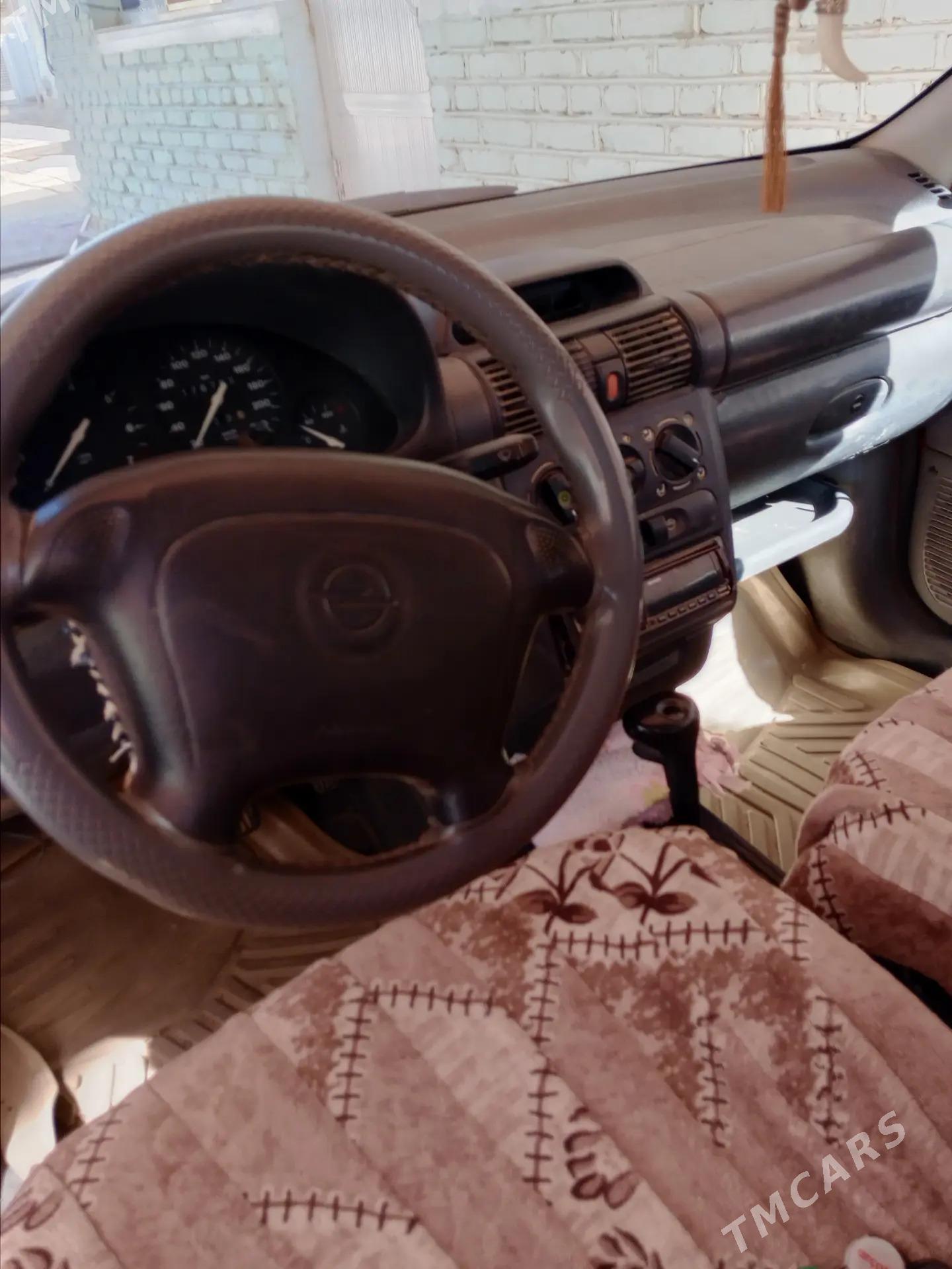 Opel Vita 1995 - 30 000 TMT - Каракумский этрап - img 2