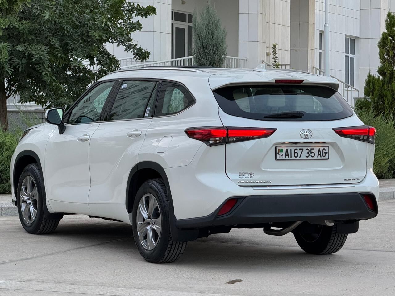 Toyota Highlander 2021 - 615 000 TMT - Aşgabat - img 5