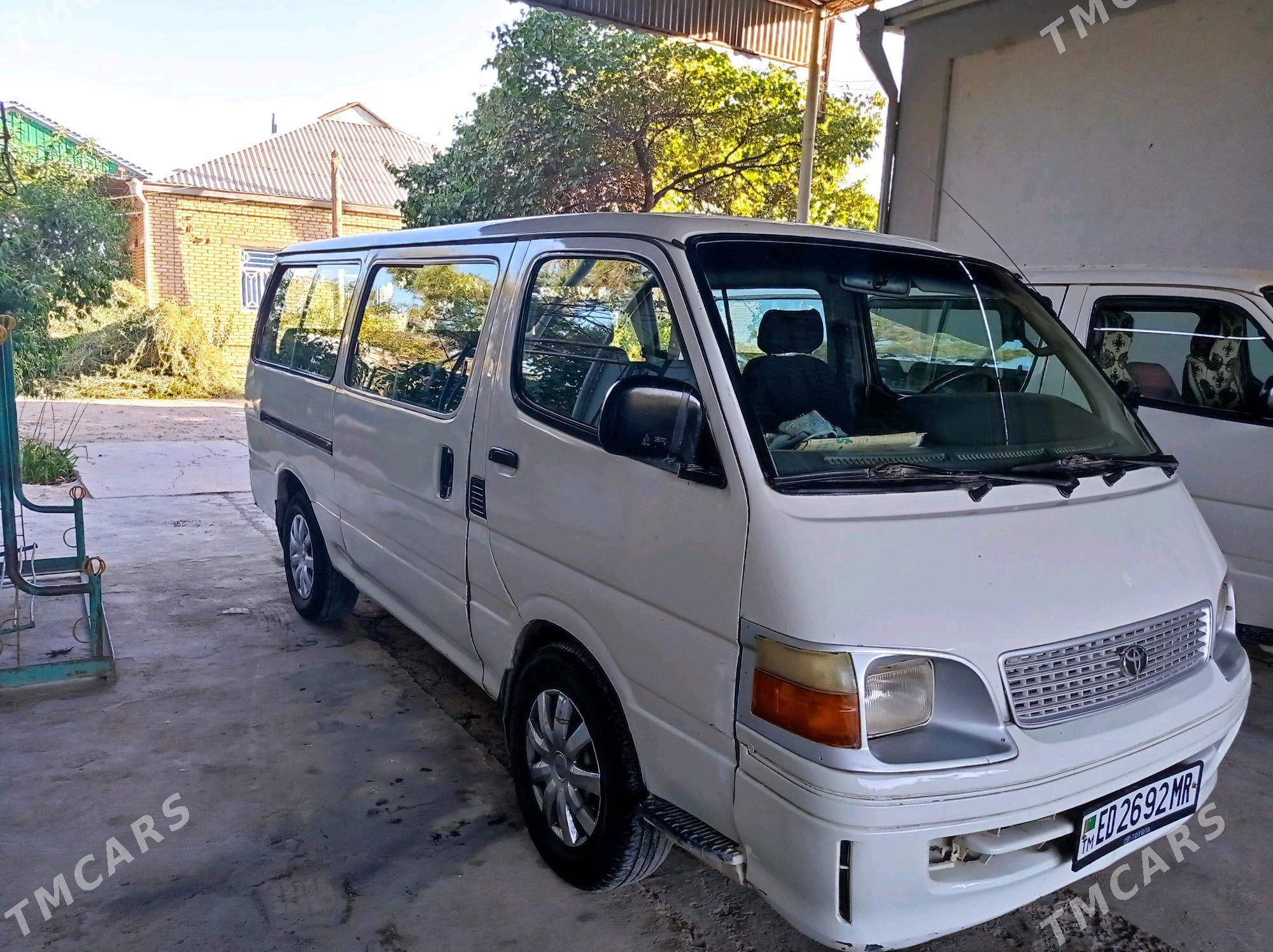 Toyota Hiace 2003 - 120 000 TMT - Туркменгала - img 2