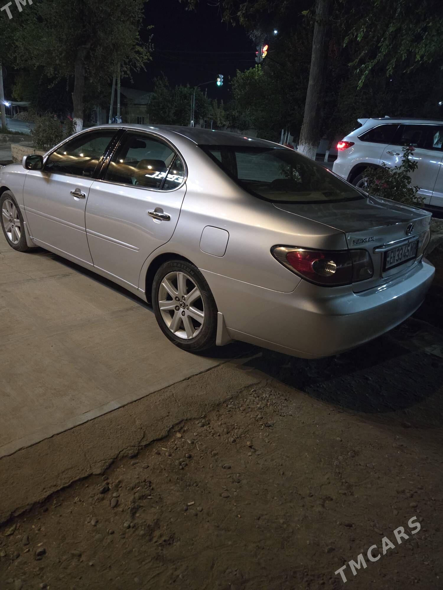 Lexus ES 300 2002 - 175 000 TMT - Ёлётен - img 3