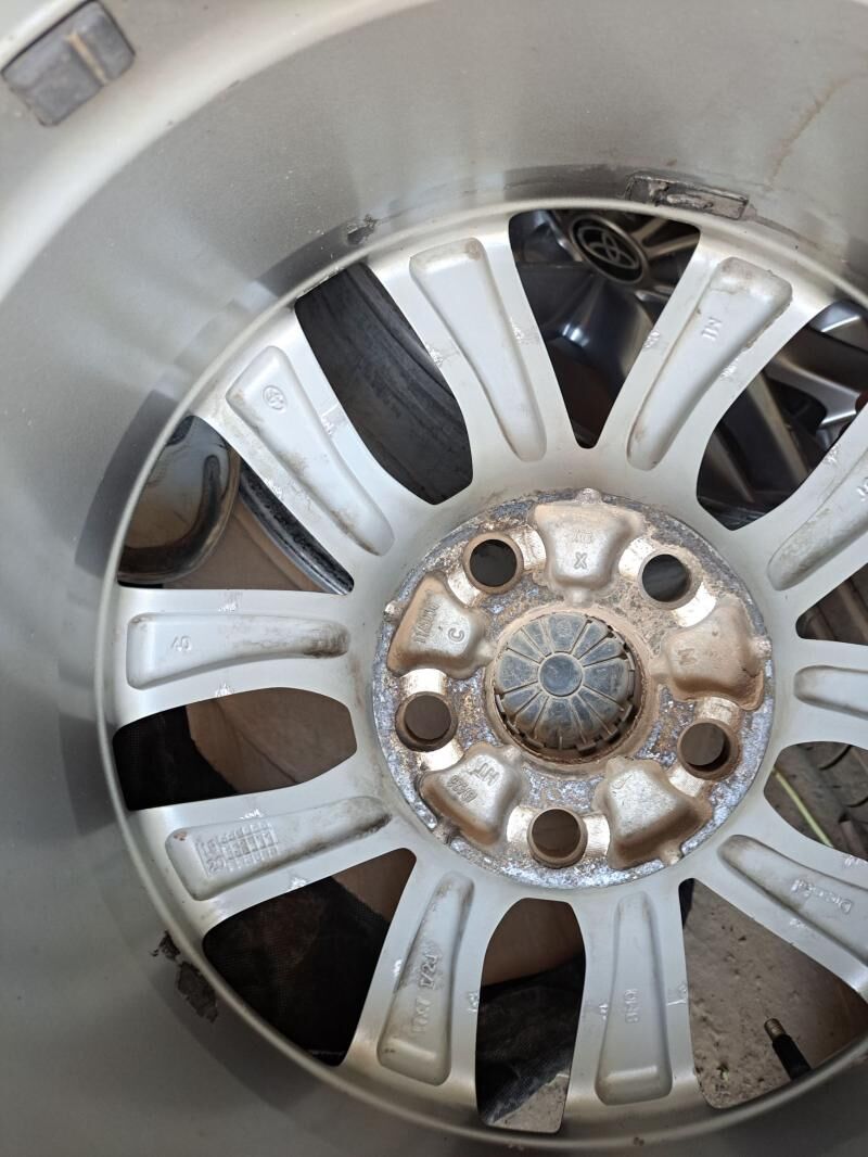 17lik awalon dika 5 600 TMT - Дашогуз - img 1