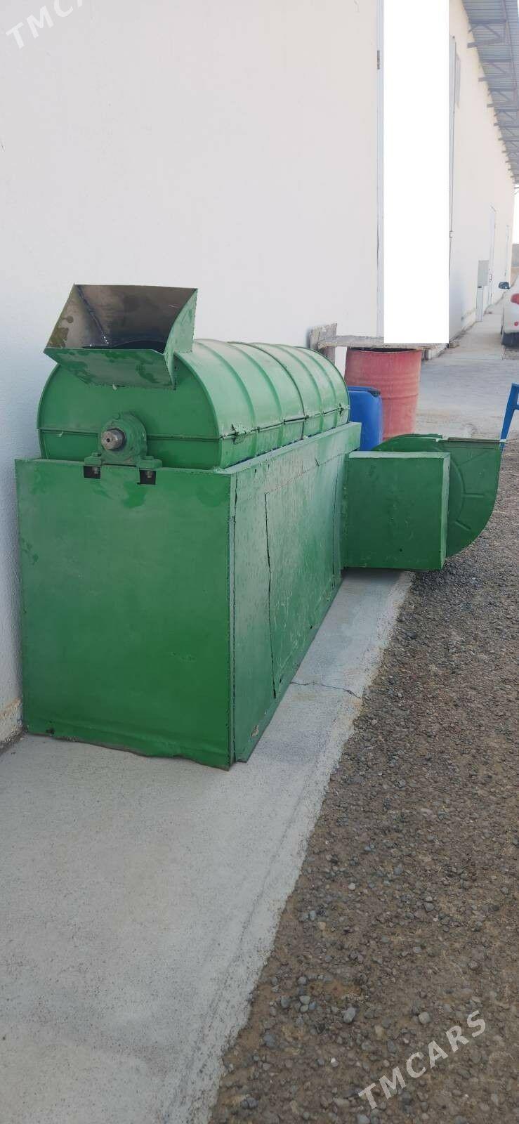 Pagta podawalka (on şest) - Ашхабад - img 2