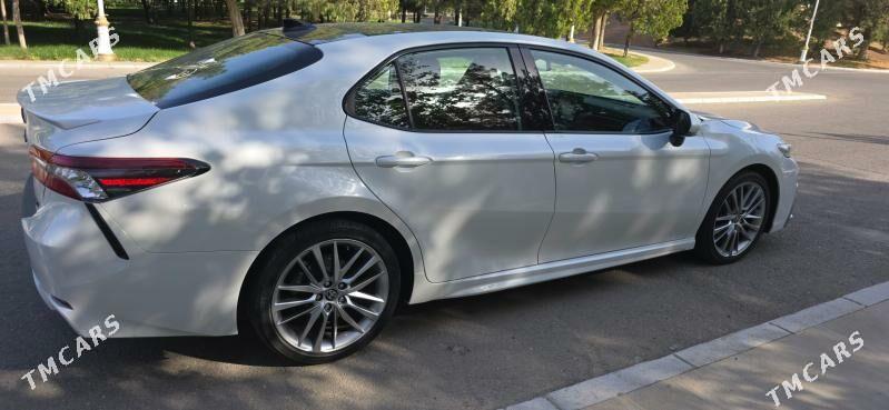 Toyota Camry 2023 - 540 000 TMT - Ашхабад - img 8
