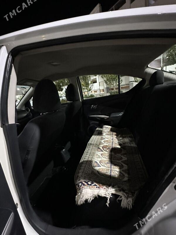 Nissan Versa 2013 - 127 000 TMT - Ашхабад - img 4
