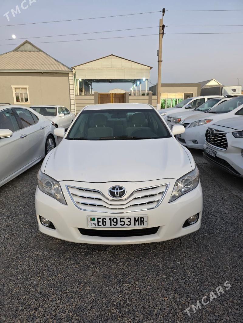 Toyota Camry 2011 - 200 000 TMT - Мары - img 5