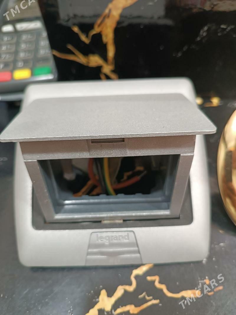 Razetka acki taze italýan önim - Бузмеин ГРЭС - img 3