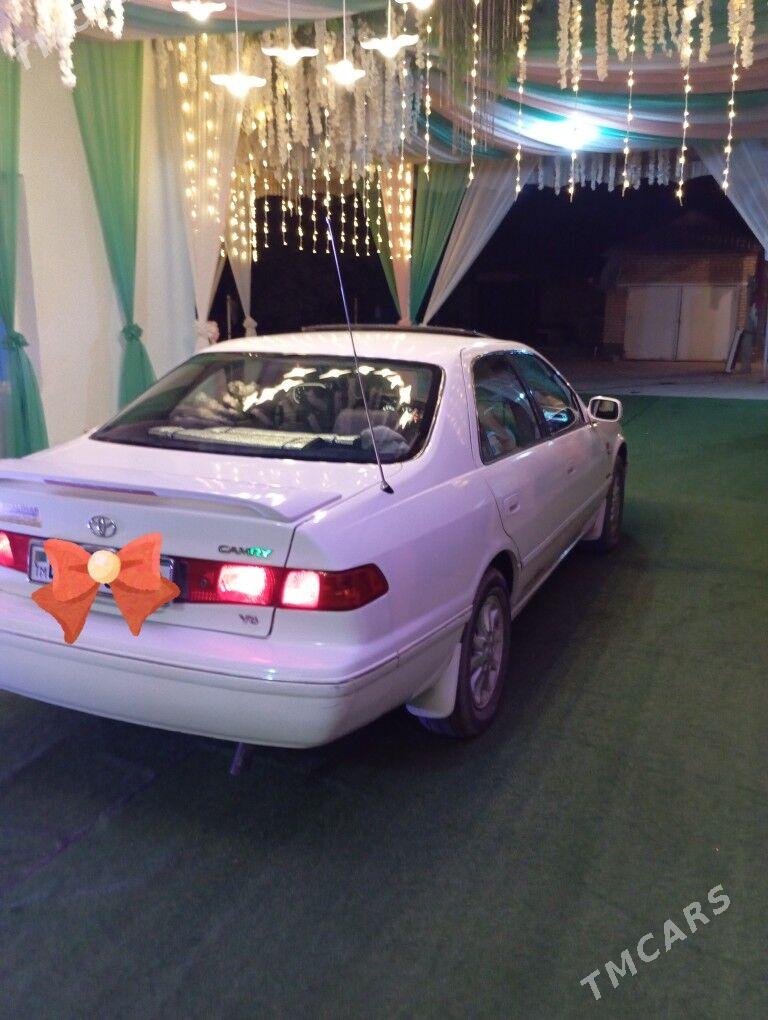 Toyota Camry 2001 - 130 000 TMT - Байрамали - img 3